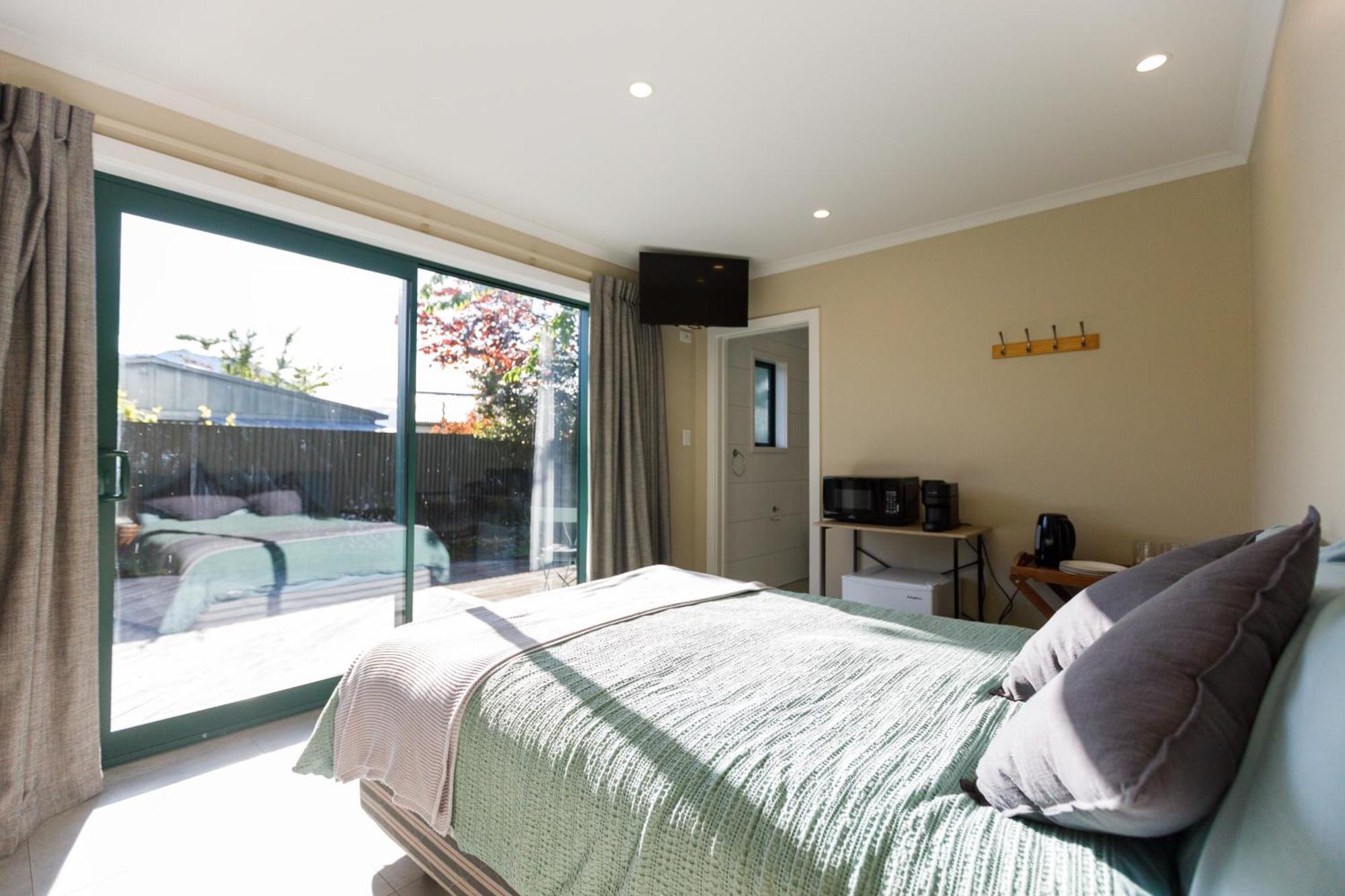Private Guesthouse In Wanaka Bagian luar foto